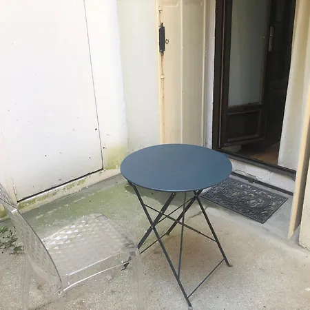 Appart Parisien Prive Authentique Cosy Rue Saint-charles 75015 Proche Tour Eiffel Paris