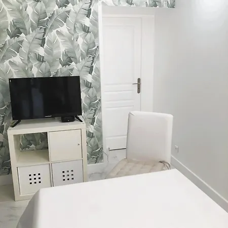 Appart Parisien Prive Authentique Cosy Rue Saint-charles 75015 Proche Tour Eiffel *