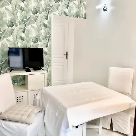 Daire Appart Parisien Prive Authentique Cosy Rue Saint-charles 75015 Proche Tour Eiffel *