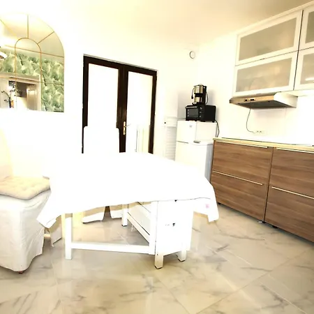 Daire Appart Parisien Prive Authentique Cosy Rue Saint-charles 75015 Proche Tour Eiffel *